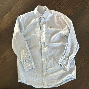Boys light blue Vineyard Vines button down shirt, EUC!